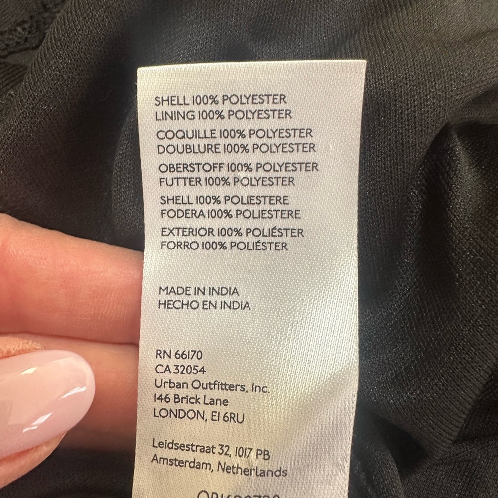 Urban Outfitter Black Print Skirt- Medium- NWOT - Picture 8 of 8